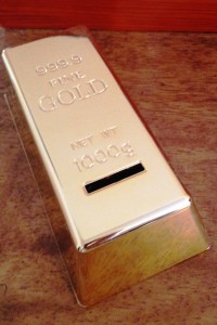 My own gold bullion bar coin safe